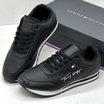 TMH Sneakers Black